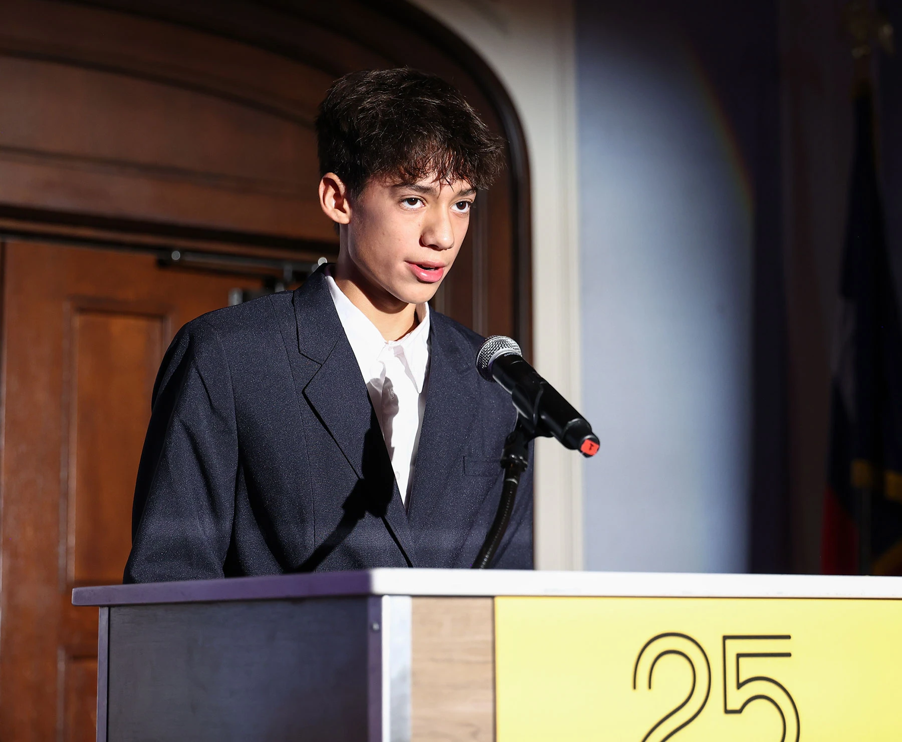 2025-11-03-R6-9S0A6713