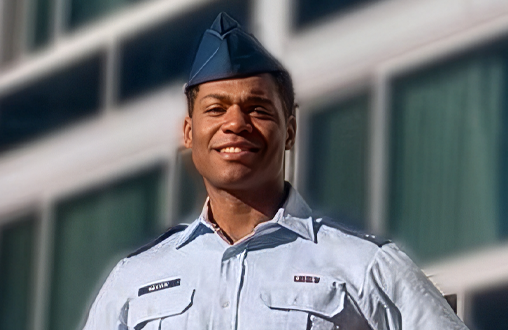 Raymond Photo